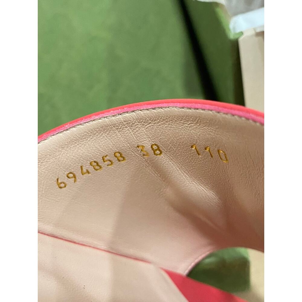 Gucci Cara Slide Sandal In Runway Coral 38 Leather Gold Letter Logo - Picture 6 of 7